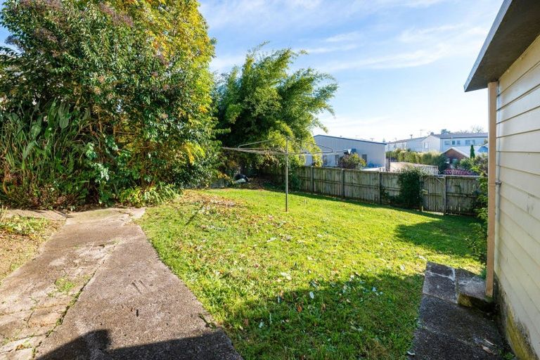 Photo of property in 16 Marama Street, Frankton, Hamilton, 3204