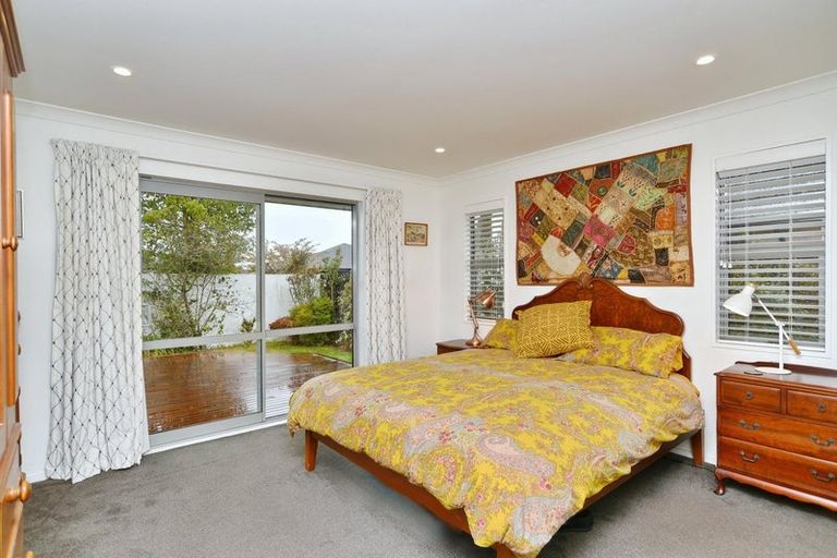 Photo of property in 32 Te Whenu Crescent, Marshland, Christchurch, 8083