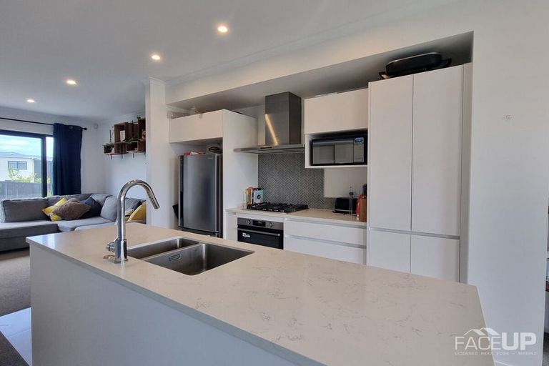 Photo of property in 7/1 Scott Road, Hobsonville, Auckland, 0616