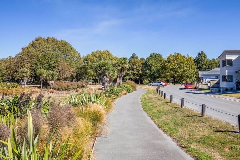 Photo of property in 12 Torbeg Lane, Broomfield, Christchurch, 8042