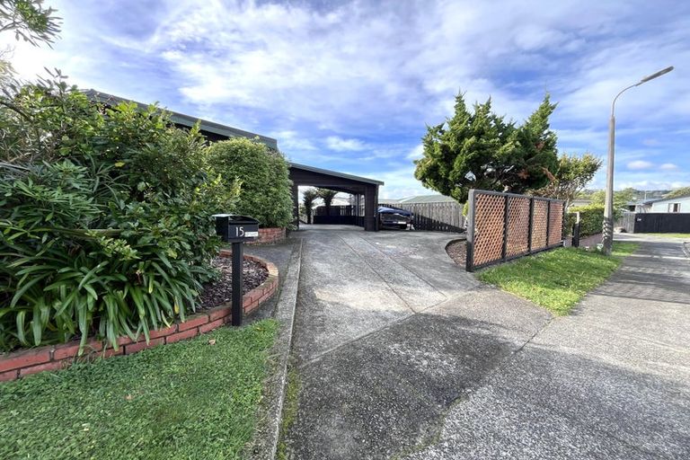 Photo of property in 15 The Yardarm, Whitby, Porirua, 5024