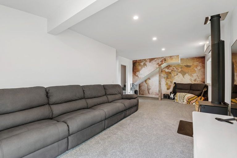 Photo of property in 4/142 Mapara Road, Acacia Bay, Taupo, 3385