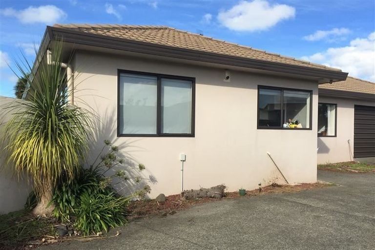 Photo of property in 8 Starlight Cove, Hobsonville, Auckland, 0618