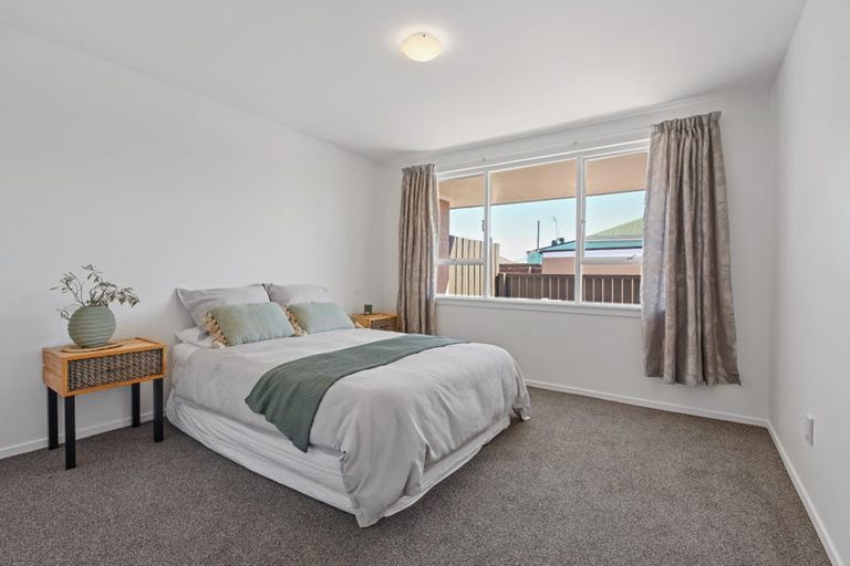 Photo of property in 1/24 Richill Street, Belfast, Christchurch, 8051