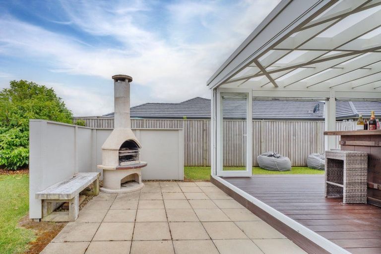 Photo of property in 5 Lady Jocelyn Place, Whitianga, 3510