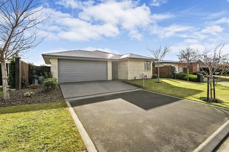 Photo of property in 39 Chandler Way, Rolleston, 7615