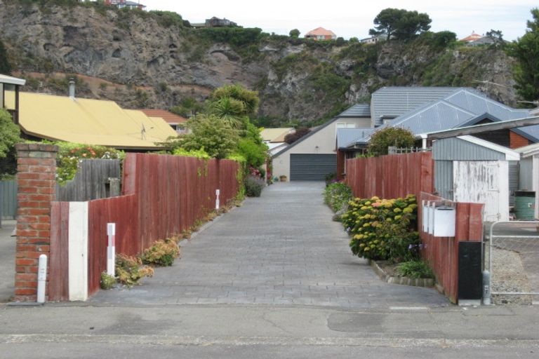 Photo of property in 3/63 Beachville Road, Redcliffs, Christchurch, 8081