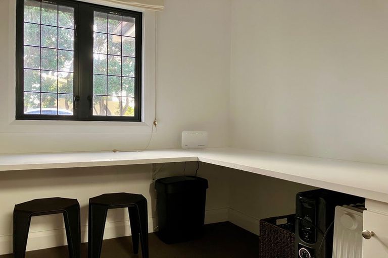 Photo of property in 66 Ludlam Street, Seatoun, Wellington, 6022