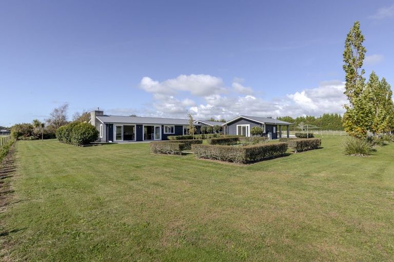 Photo of property in 50a Richmond Road, Brixton, New Plymouth, 4373