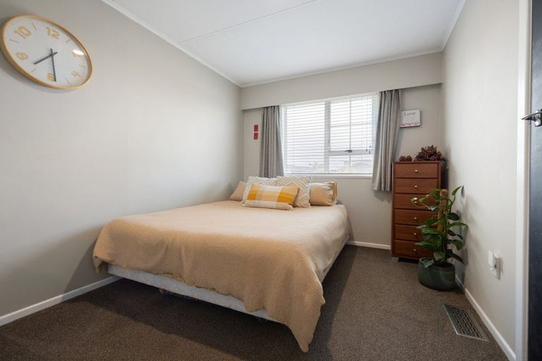 Photo of property in 32 Cecil Street, St Andrews, Hamilton, 3200