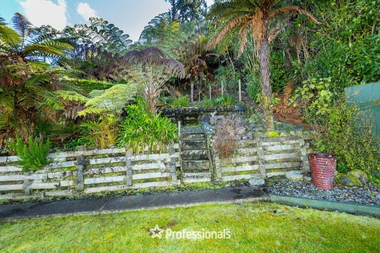 Photo of property in 39a Moeraki Road, Maoribank, Upper Hutt, 5018