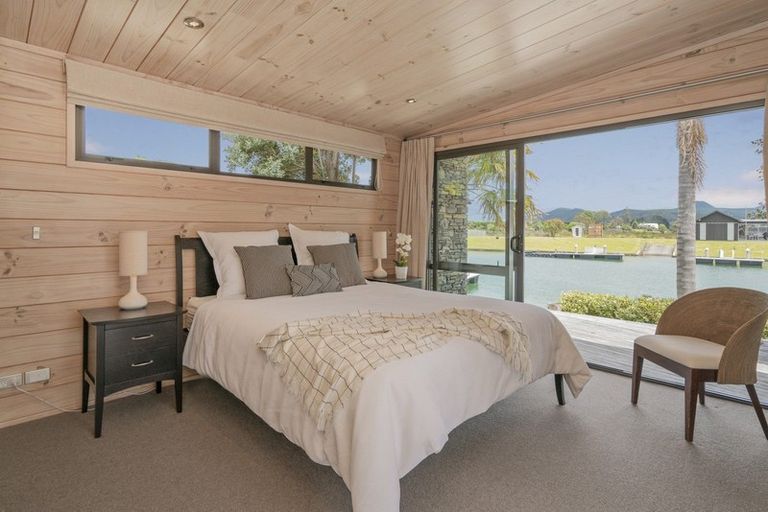 Photo of property in 115 Motu Hei, Pauanui, Hikuai, 3579