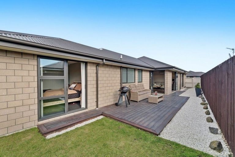 Photo of property in 41a Dalwood Crescent, Rolleston, 7614