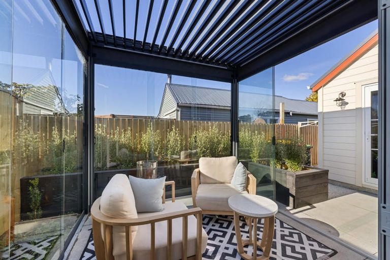 Photo of property in 2/18 Cheviot Street, Spreydon, Christchurch, 8024