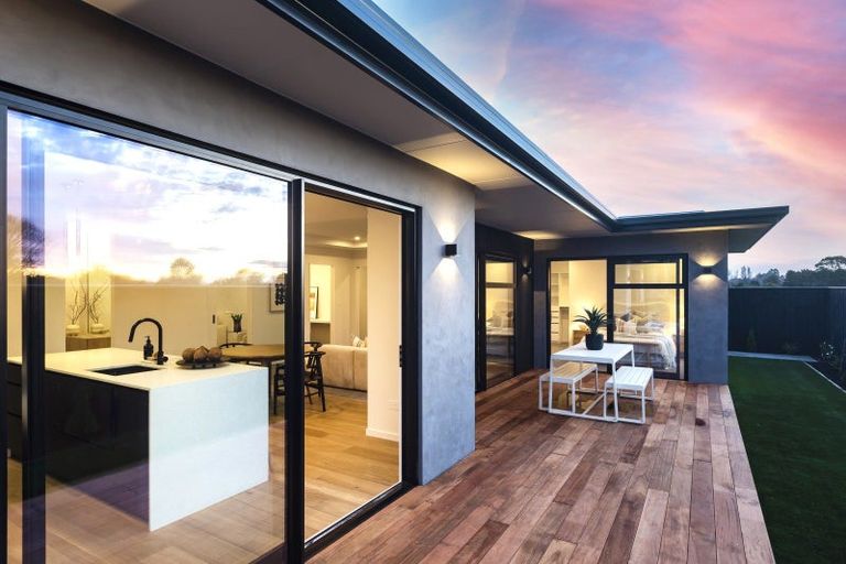 Photo of property in 15 Meadow Stream Drive, Casebrook, Christchurch, 8051