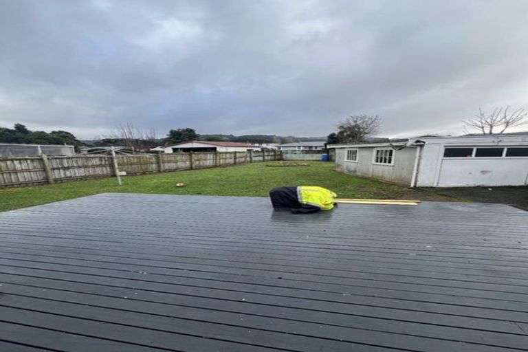 Photo of property in 5 Waldie Grove, Avalon, Lower Hutt, 5011