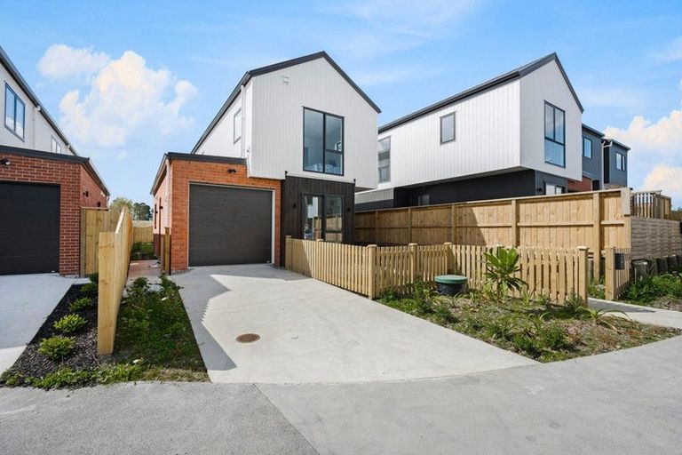 Photo of property in 4c Mahogany Street, Westgate, 0814