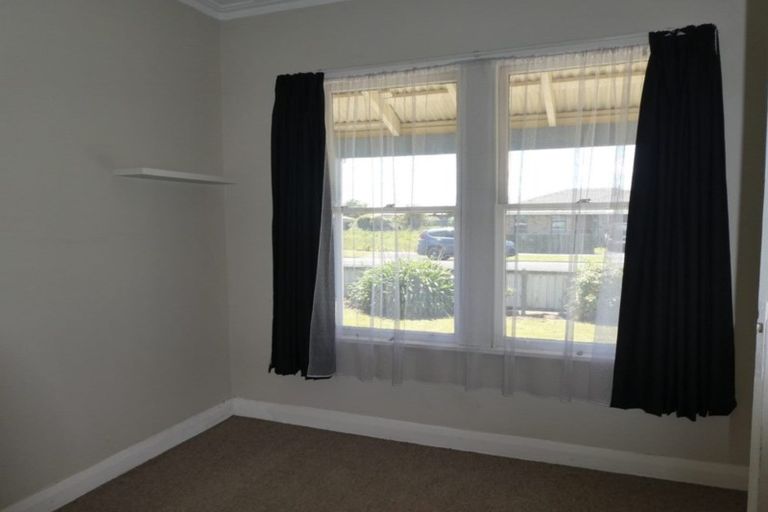 Photo of property in 84 Peel Street, Westport, 7825