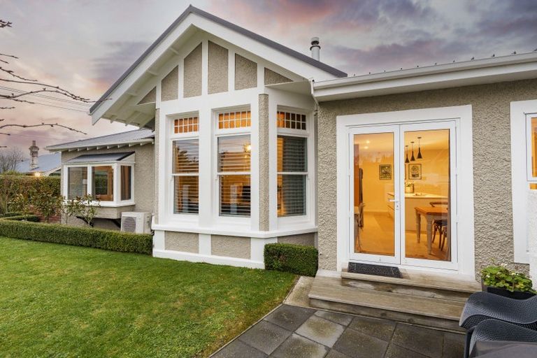 Photo of property in 11 Belgrave Crescent, Kaikorai, Dunedin, 9010
