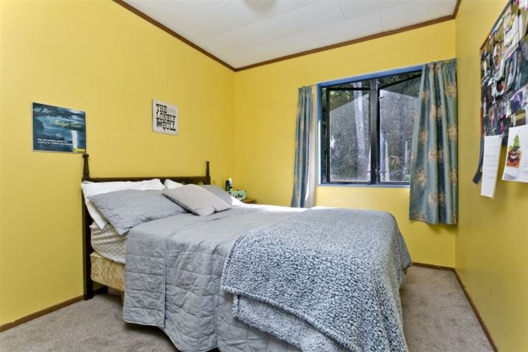 Photo of property in 40 Finn Place, Totara Vale, Auckland, 0629