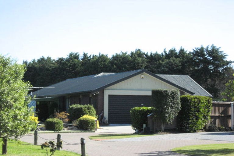 Photo of property in 1 Robert Coup Road, Kaiapoi, 7630