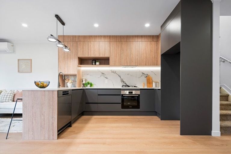 Photo of property in 24b Scarlock Avenue, Browns Bay, Auckland, 0630