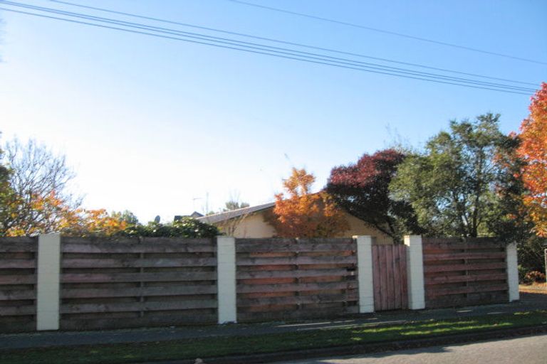 Photo of property in 20 Castile Place, Belfast, Christchurch, 8051