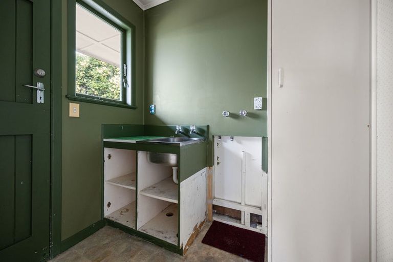 Photo of property in 5 Verel Street, Fairfield, Hamilton, 3214
