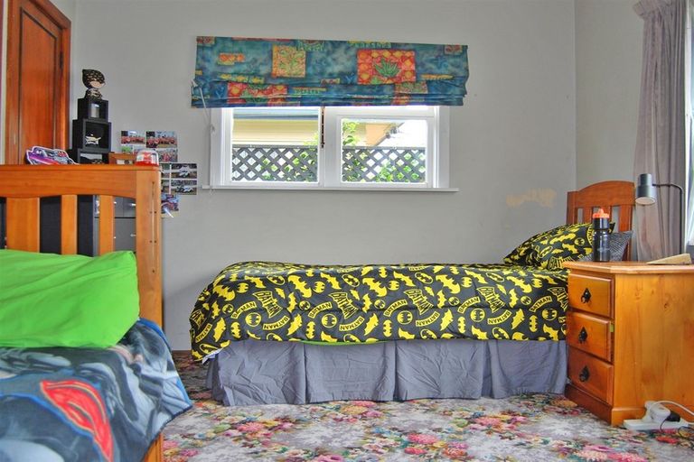 Photo of property in 230 Knowles Street, St Albans, Christchurch, 8052