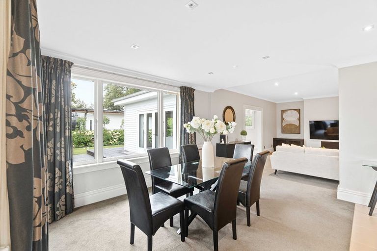 Photo of property in 27 Cairnbrae Drive, Prebbleton, 7604