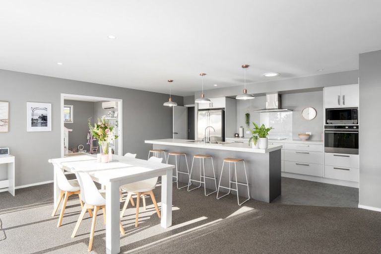 Photo of property in 27 Heathfield Drive, Mosgiel, 9024