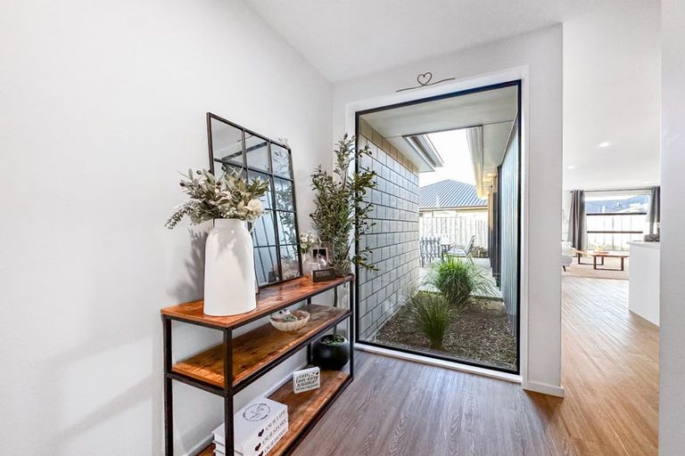 Photo of property in 13 Marcoola Drive, Rolleston, 7614