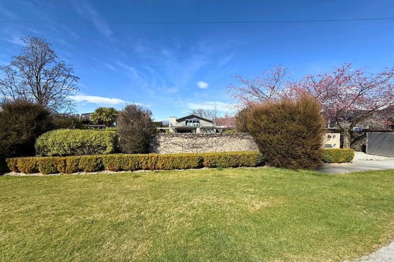 Photo of property in 25 Gunn Road, Albert Town, Wanaka, 9305