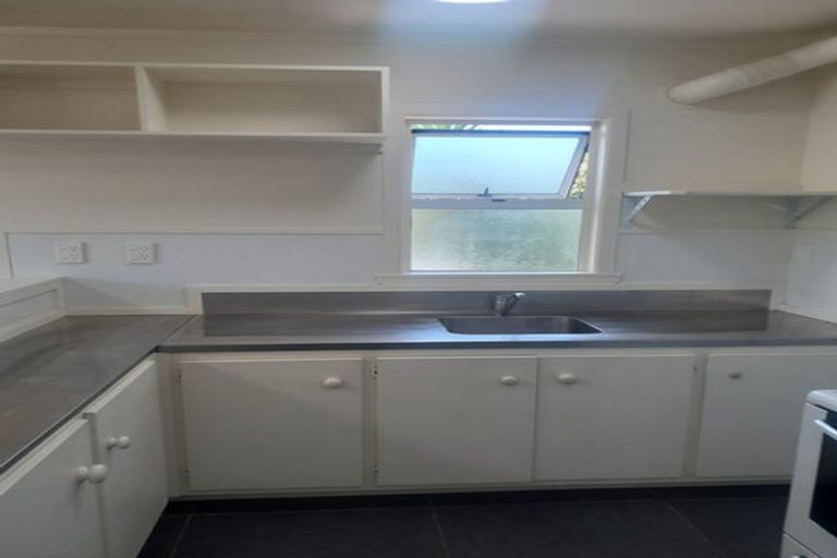 Photo of property in 327 Western Hills Drive, Avenues, Whangarei, 0110