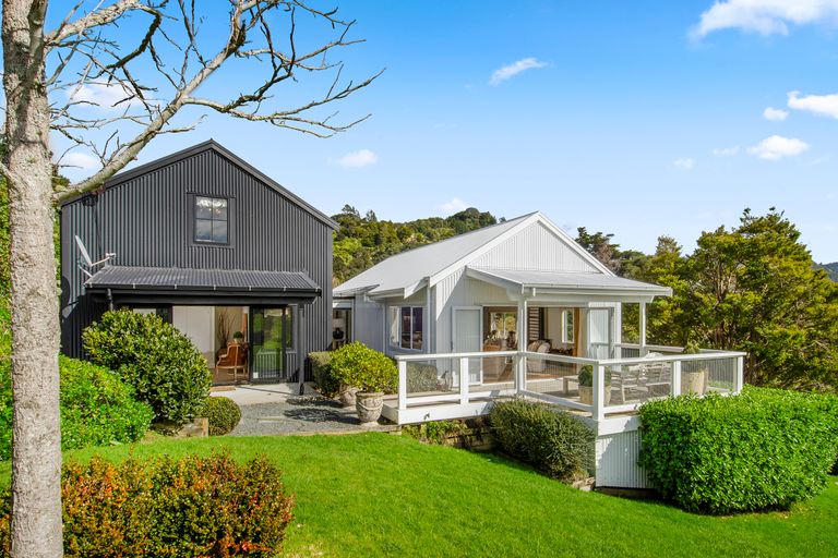 Photo of property in 395a Matakana Valley Road, Matakana, Warkworth, 0985