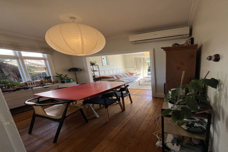 Photo of property in 8 Penrith Avenue, Somerfield, Christchurch, 8024