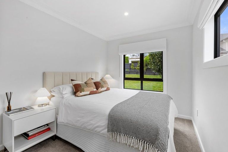 Photo of property in 23 Braemar Road, Rothesay Bay, Auckland, 0630