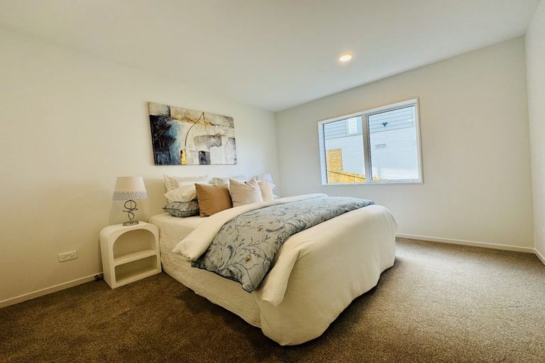 Photo of property in 84 Arran Drive, Orewa, 0931