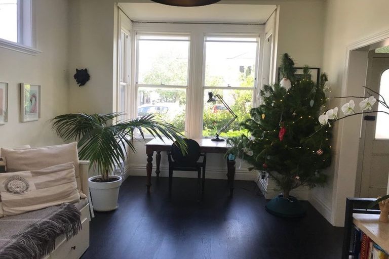 Photo of property in 12 Roy Street, Newtown, Wellington, 6021