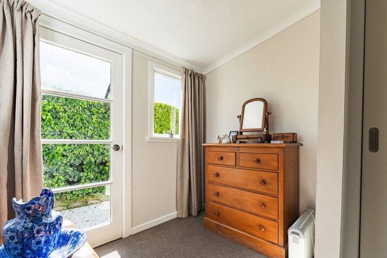 Photo of property in 17 George Street, Milton, 9220