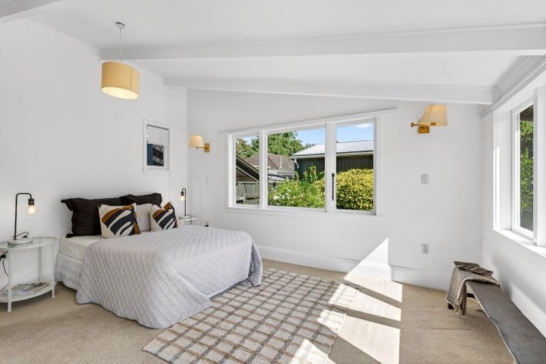 Photo of property in 203 Prospect Road, Hastings, 4122