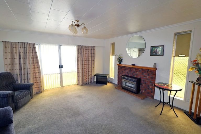 Photo of property in 26 Oberon Street, Stratford, 4332