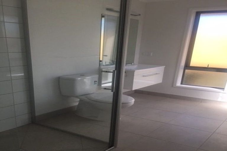 Photo of property in 17 Olivia Road, Pukekohe, 2120