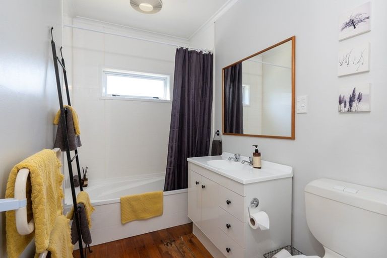 Photo of property in 68 Rainbow Drive, Rainbow Point, Taupo, 3330