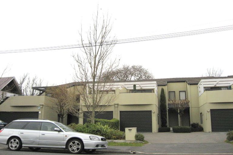 Photo of property in 2/22 Ranfurly Street, St Albans, Christchurch, 8014