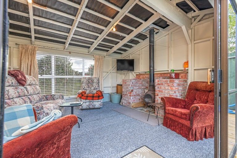 Photo of property in 23 Grey Street, Marton, 4710