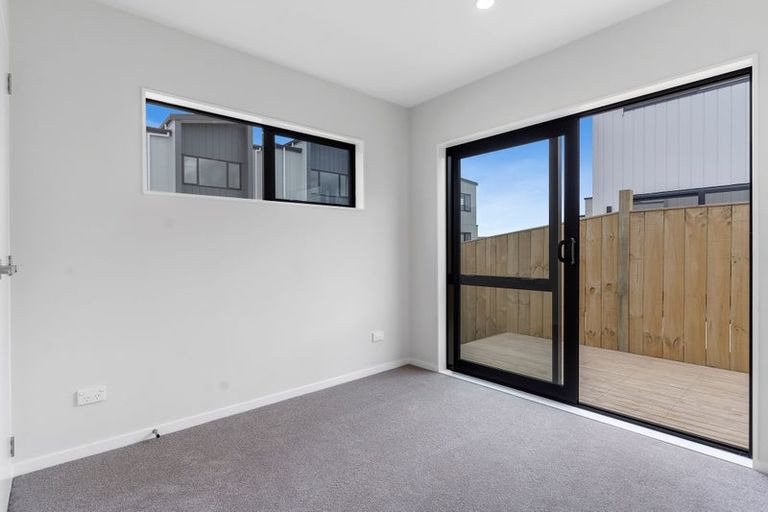 Photo of property in 2 Military Lane, Papakura, 2110