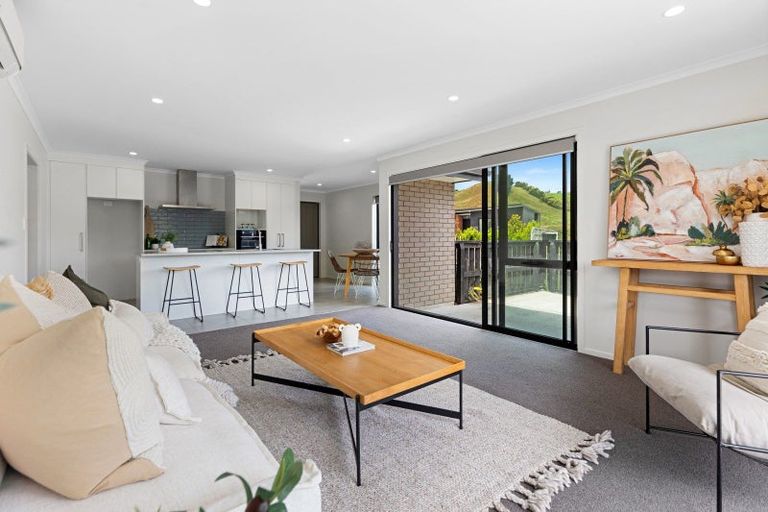 Photo of property in 170 Adler Drive, Ohauiti, Tauranga, 3112
