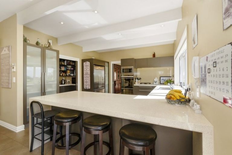 Photo of property in 80 Bryant Road, Karaka, Papakura, 2580
