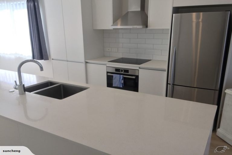 Photo of property in 10 Grey Warbler Road, Hobsonville, Auckland, 0616